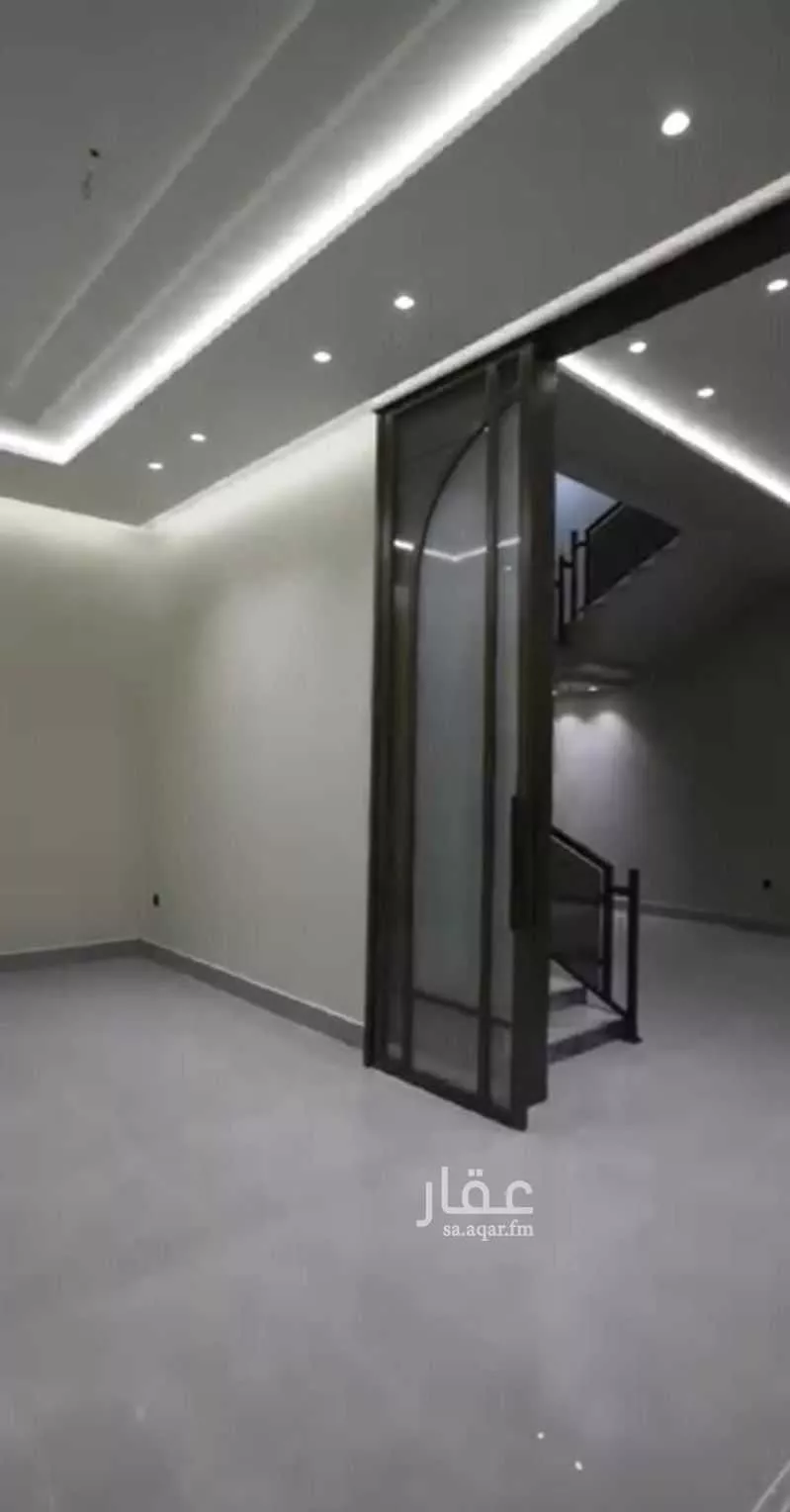 villa in King Fahd 17