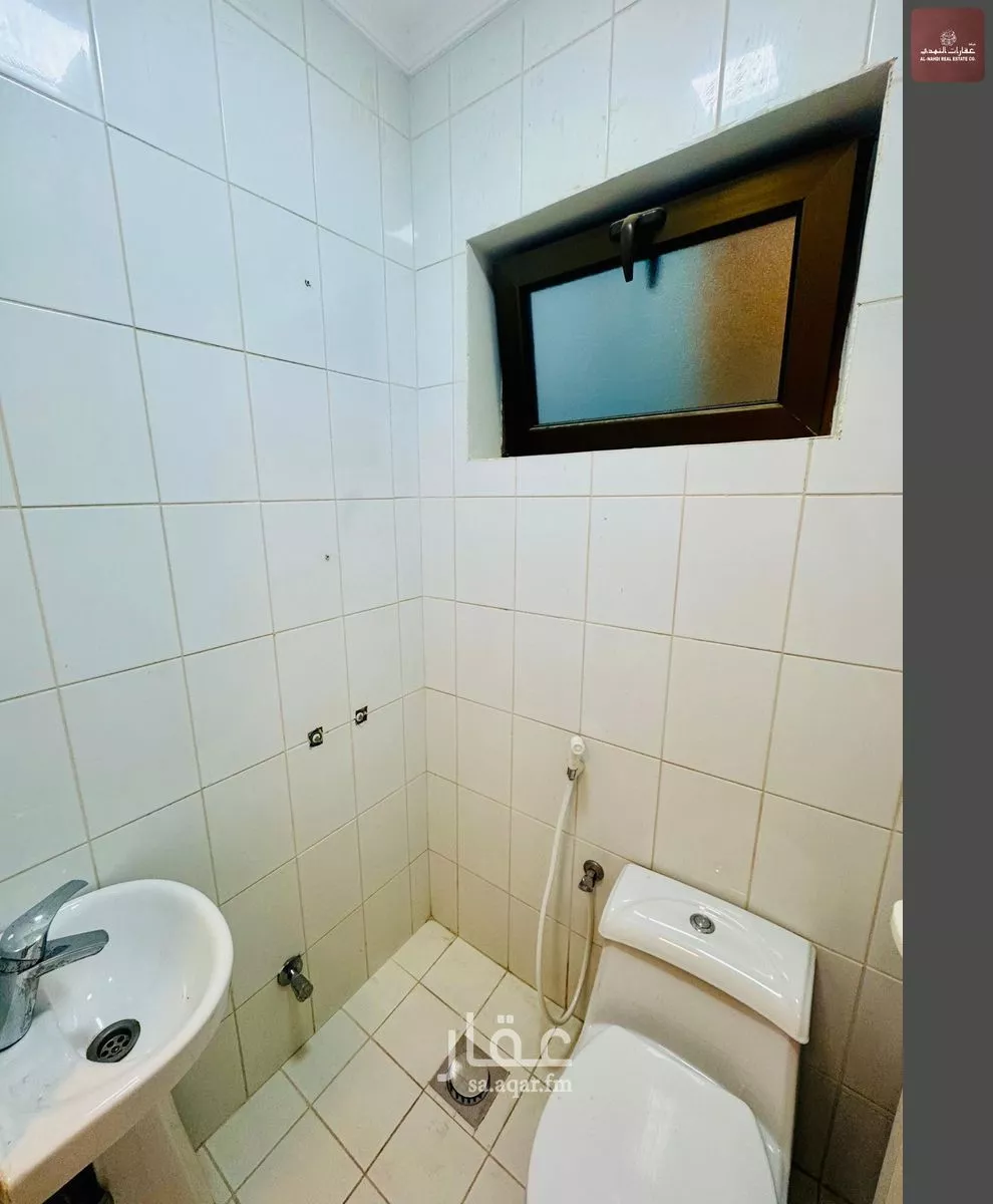 3 bedroom apartment in Al Bandariyah 9