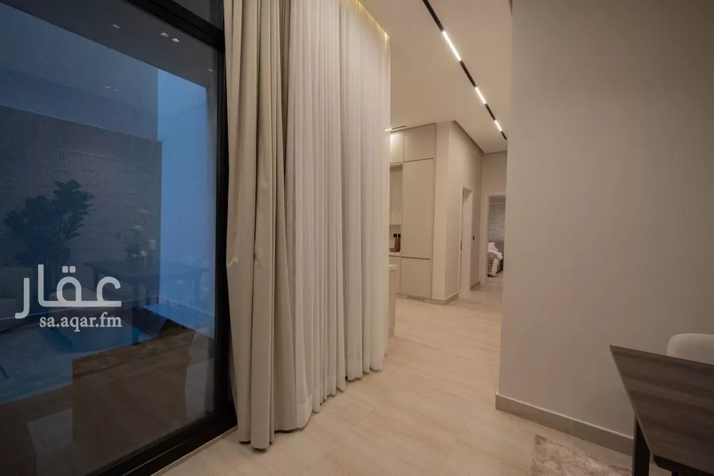 3 bedroom floor in Al Olaya 13