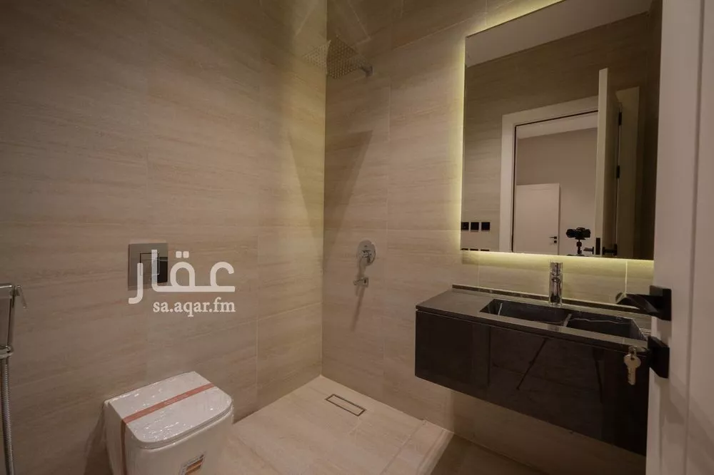 3 bedroom floor in Al Olaya 17