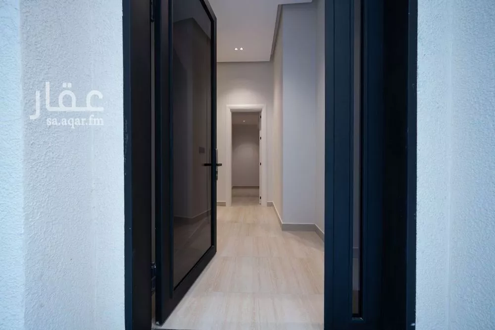 3 bedroom floor in Al Olaya 3