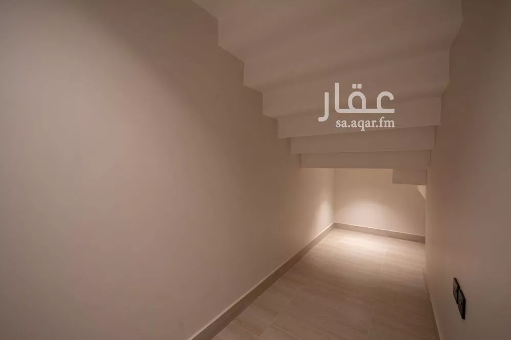 3 bedroom floor in Al Olaya 5