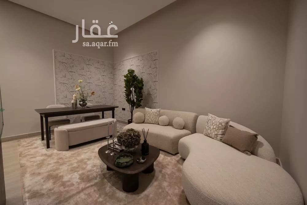 3 bedroom floor in Al Olaya 8