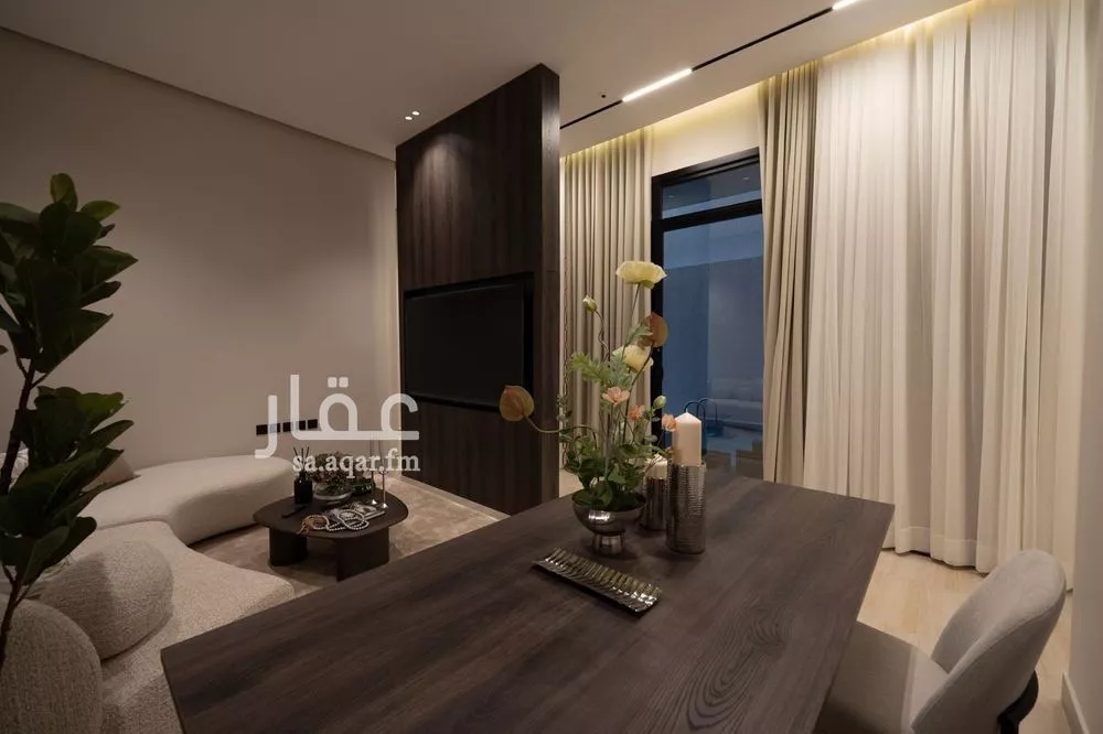 3 bedroom floor in Al Olaya 10