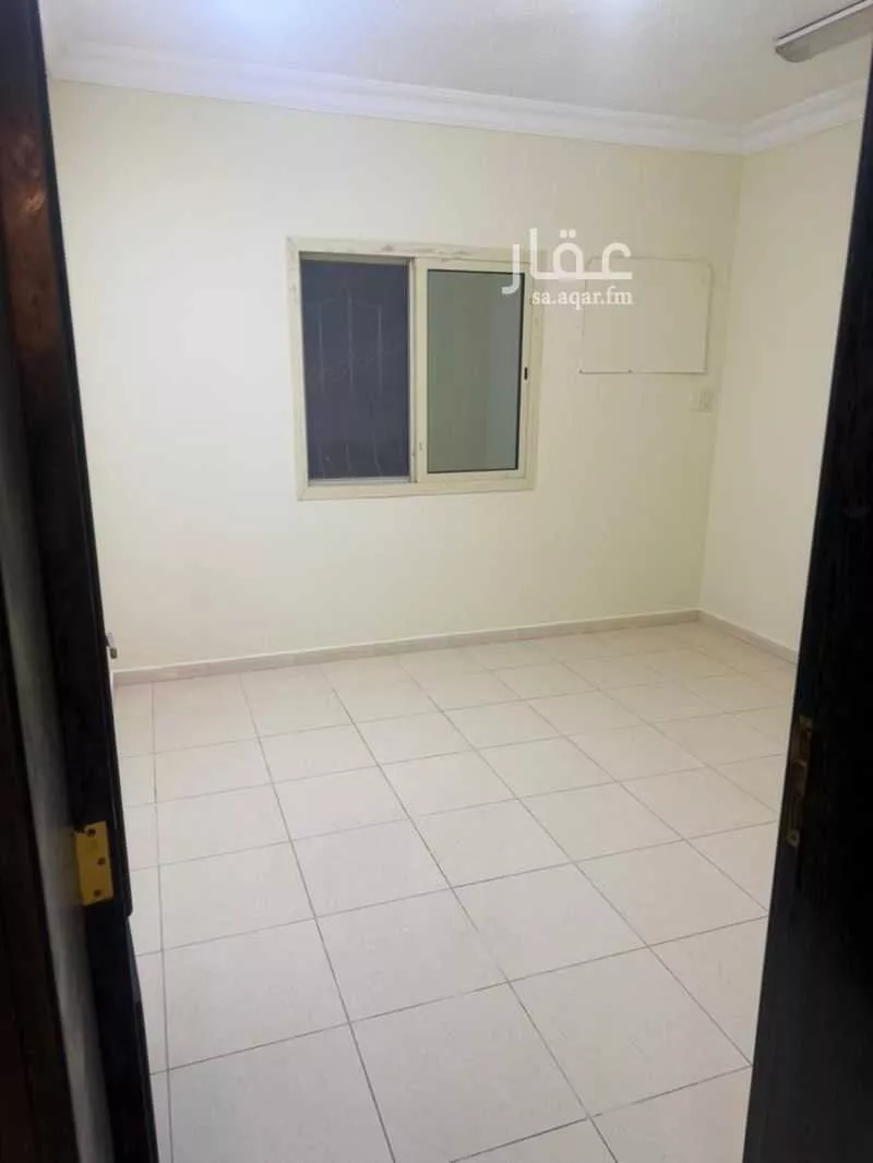 348 sqm building in Madinat Al Umal 3