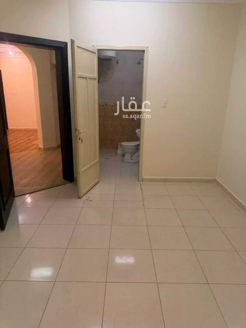 348 sqm building in Madinat Al Umal 4