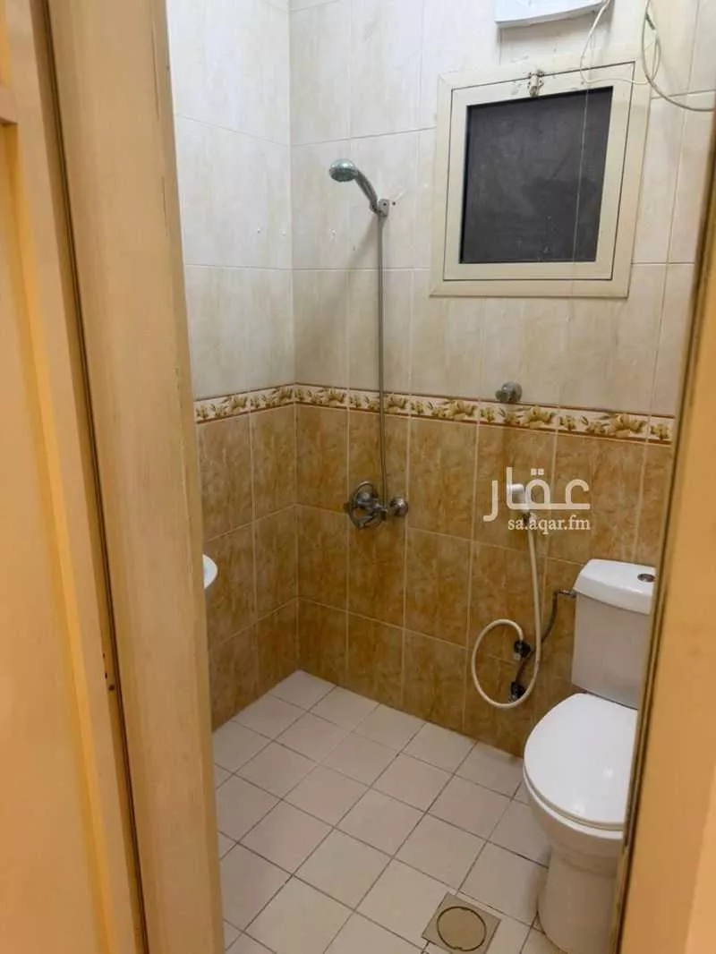 348 sqm building in Madinat Al Umal 5