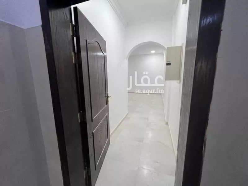 348 sqm building in Madinat Al Umal 5