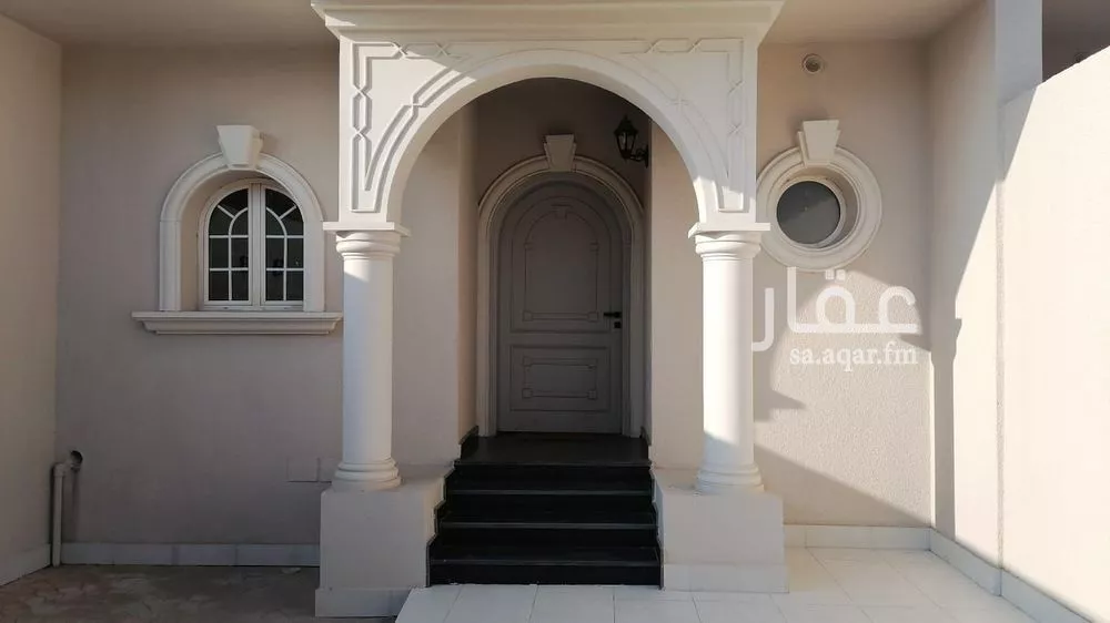 3 bedroom villa in Al Rawdah 2