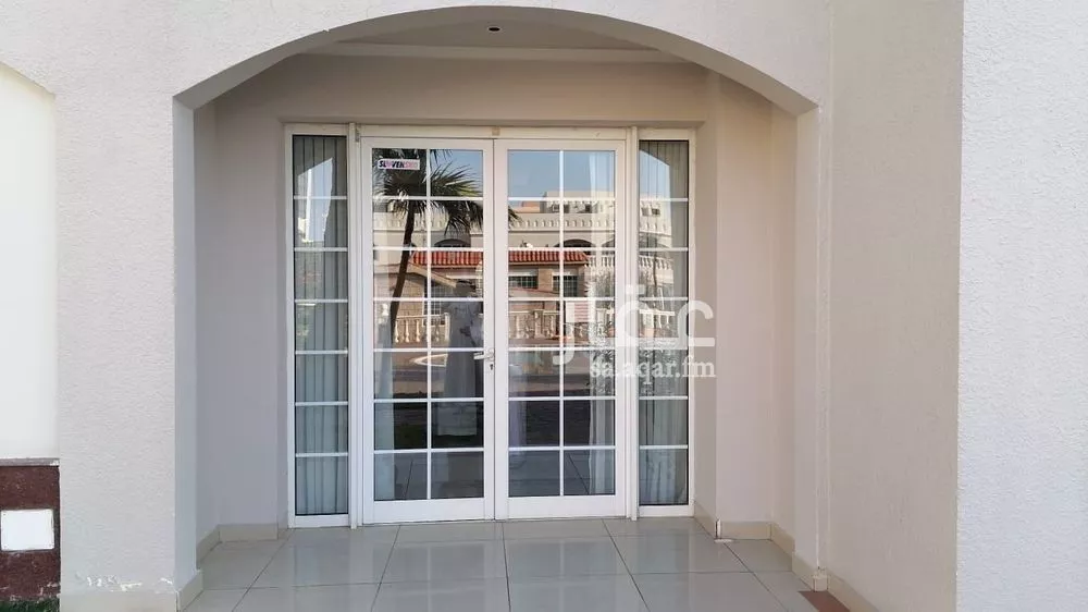 3 bedroom villa in Al Rawdah 10