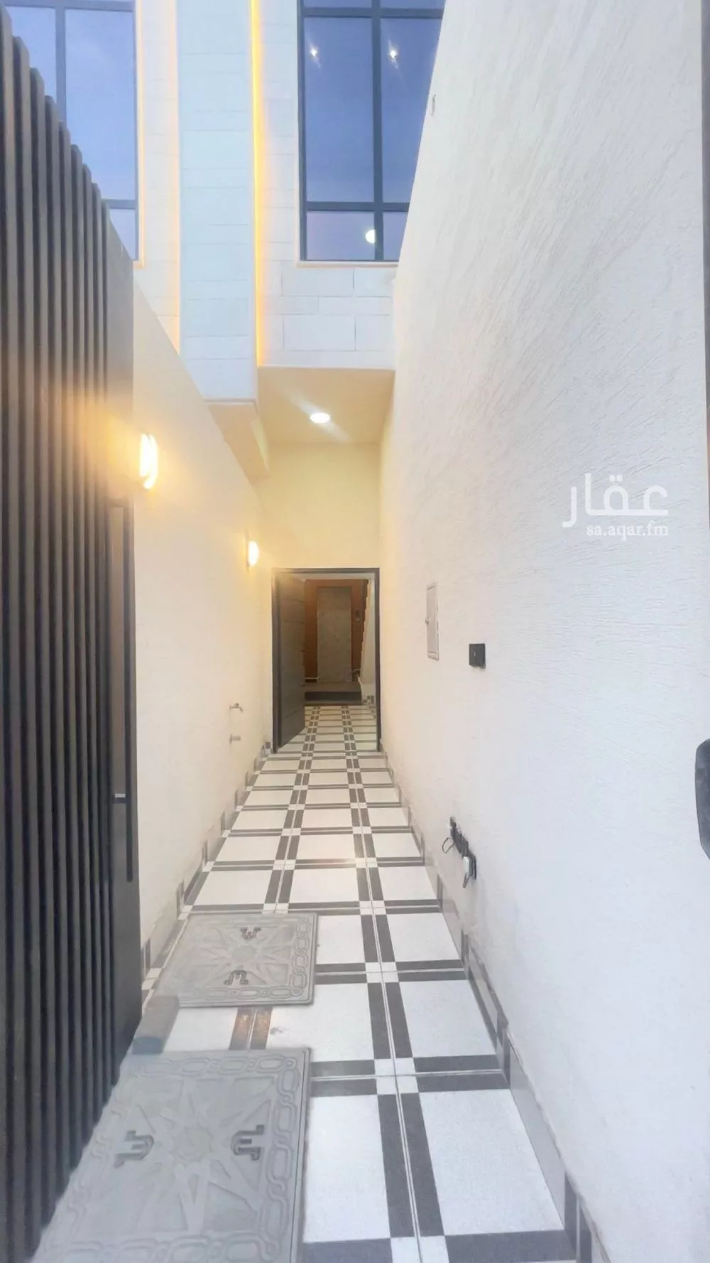 3 bedroom floor in Al Janadriyah 20