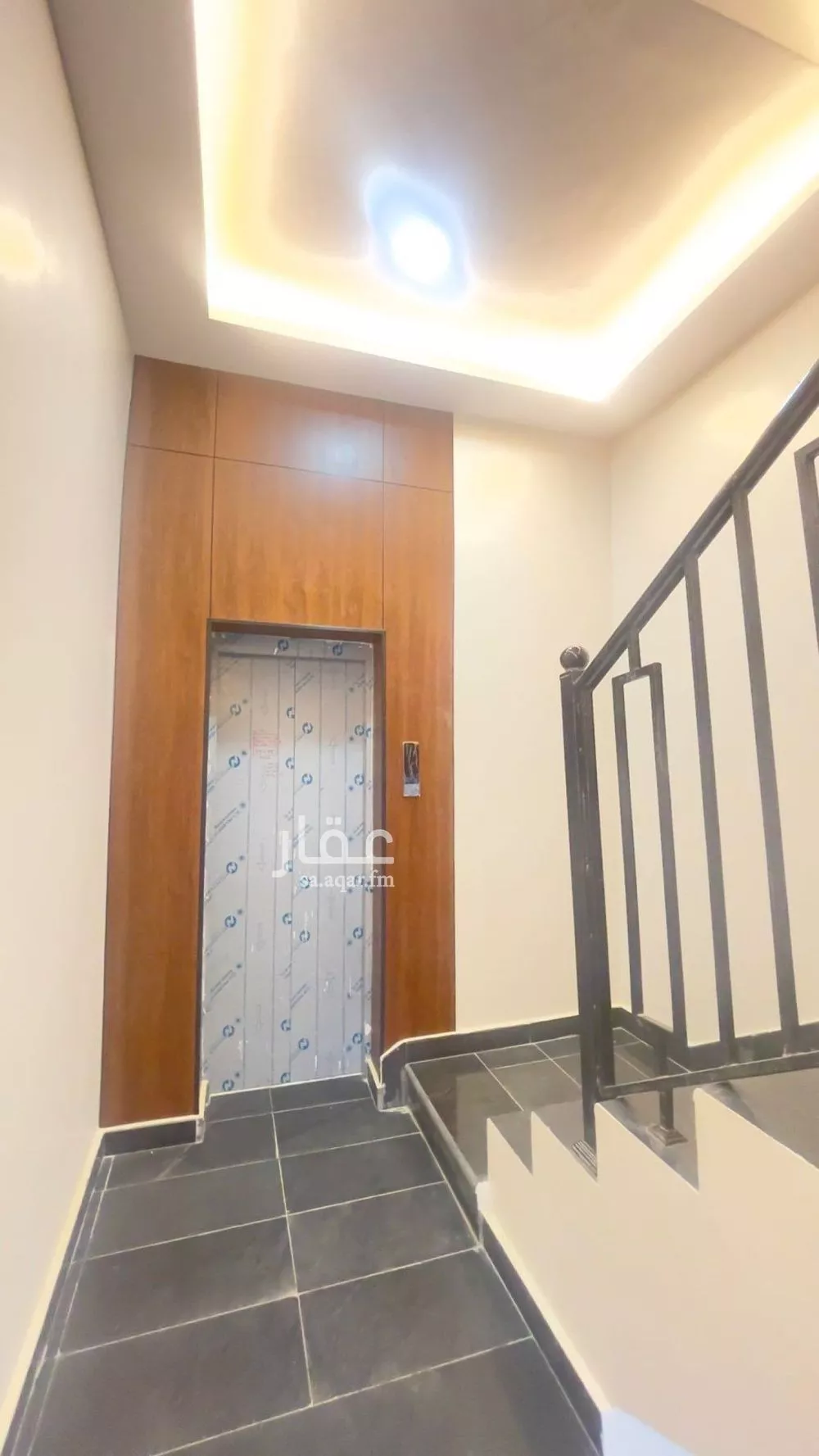3 bedroom floor in Al Janadriyah 21
