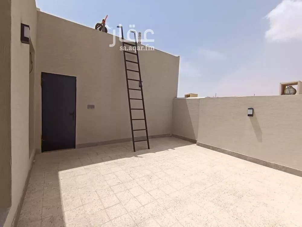 5 bedroom floor in Al Rimal 9