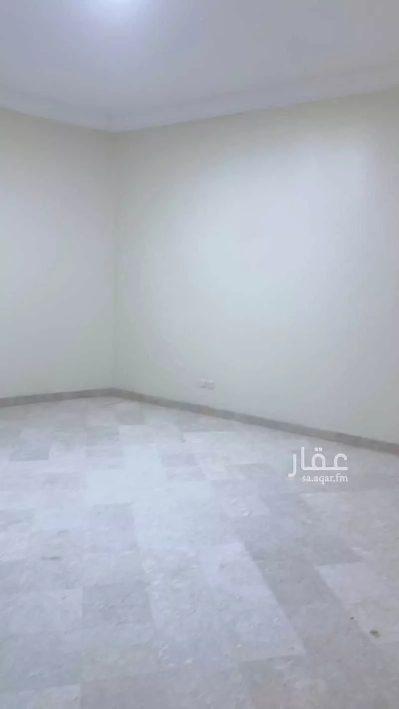 7 bedroom villa in Al Shati 10