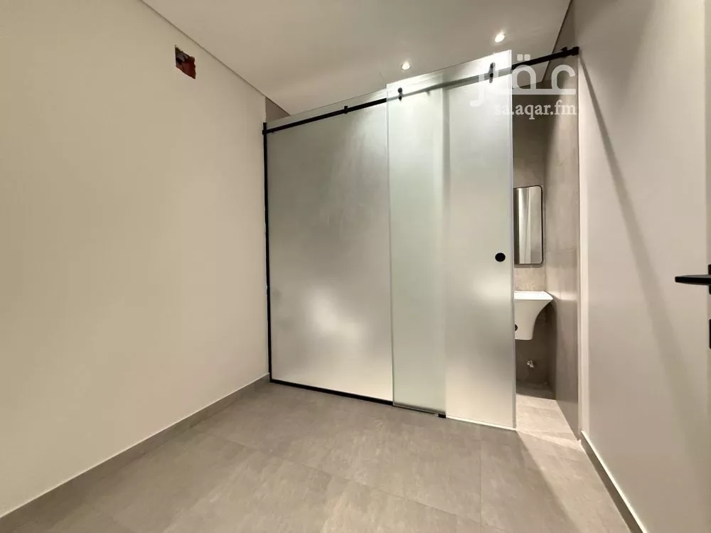 6 bedroom floor in Al Quds 18