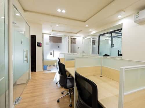 884 sqm office in Al Aridh 7