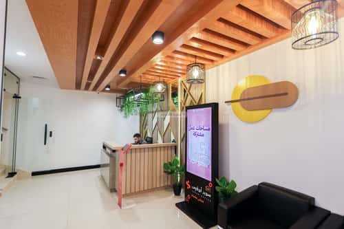 884 sqm office in Al Aridh 10