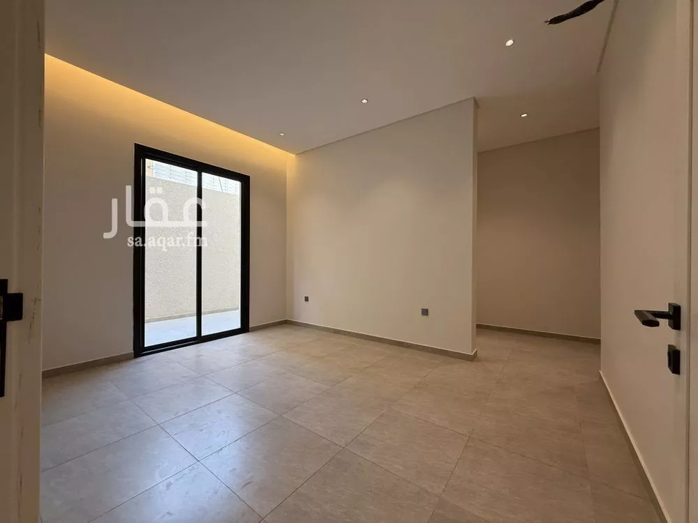 6 bedroom floor in Al Quds 13