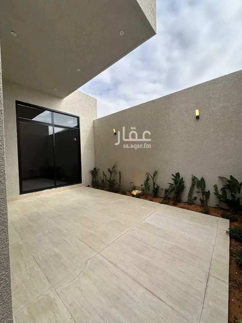 3 bedroom floor in Ash Sharq 7