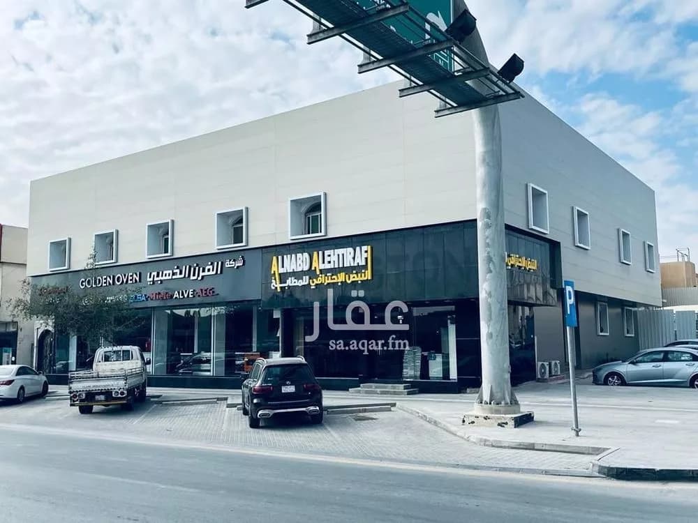 900 sqm building in At Taawon 4