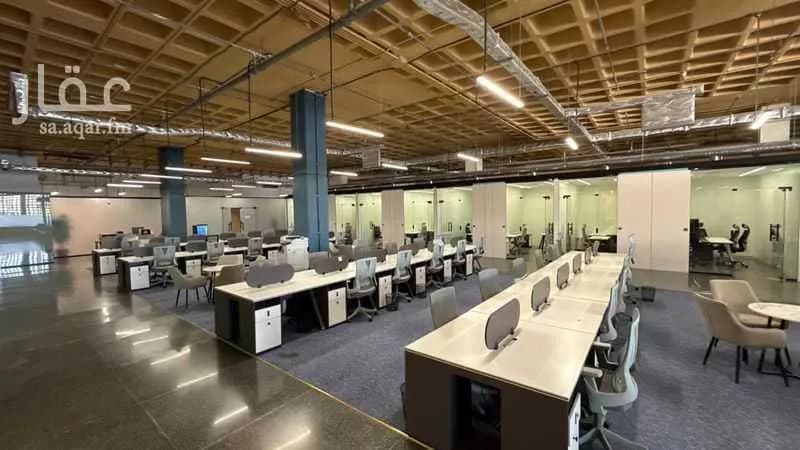 1000 sqm office in Riyadh 2