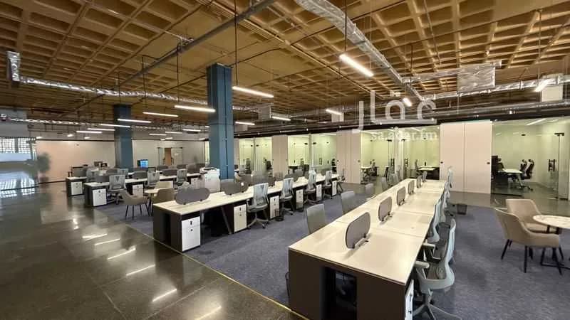 1000 sqm office in Riyadh 3