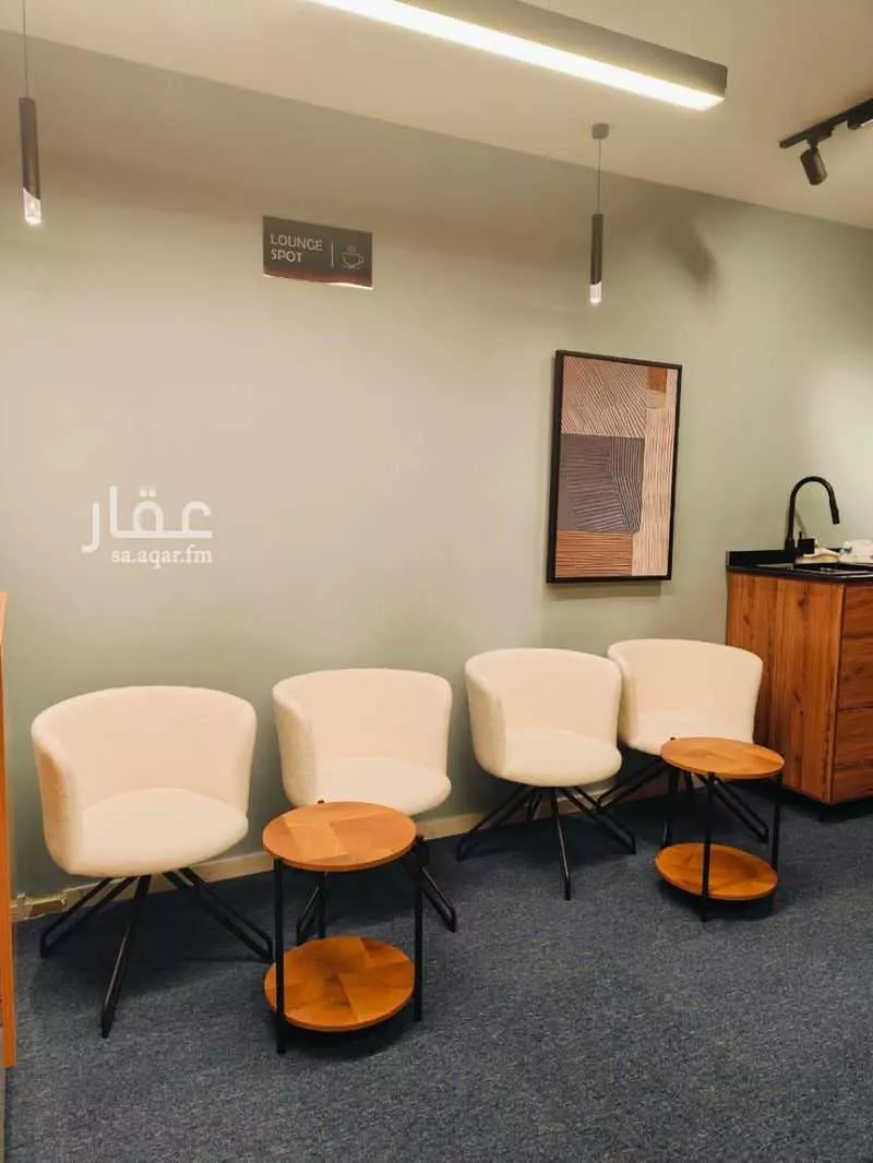 230 sqm office in Al Malqa 1