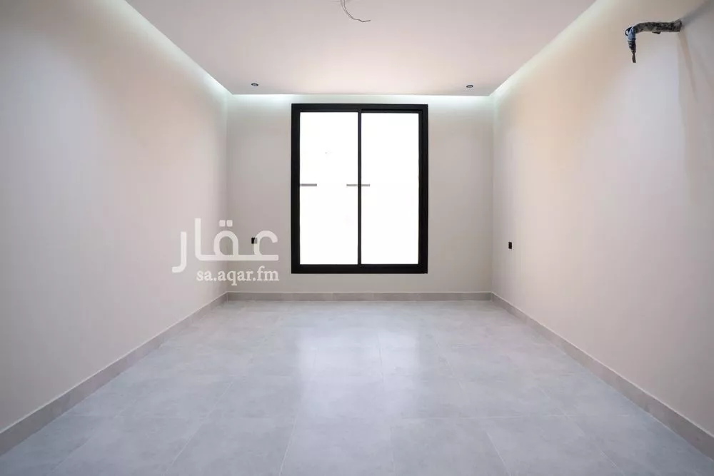 3 bedroom apartment in Al Salamah 7
