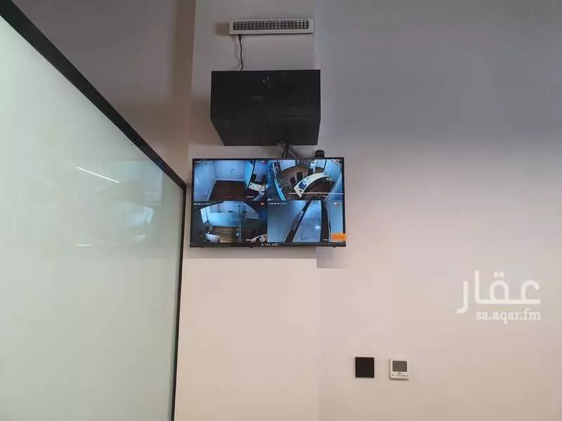 57 sqm office in Al Malaz 6