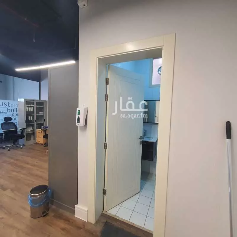 57 sqm office in Al Malaz 9