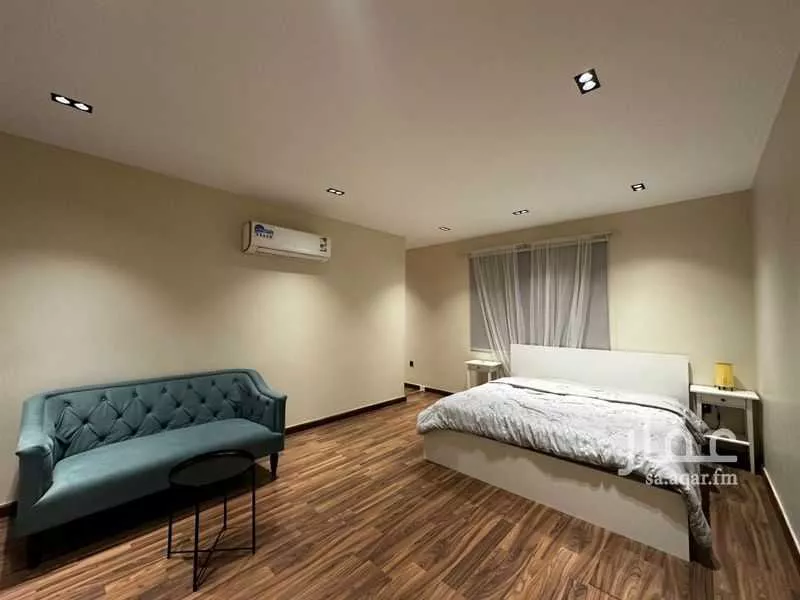 6 bedroom apartment in Al Awali 8