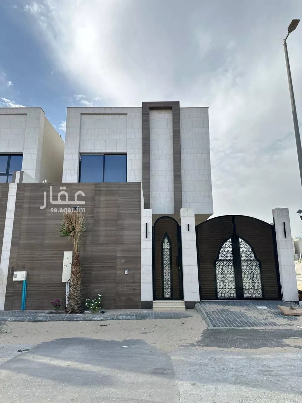8 bedroom villa in Ash Sharq 3
