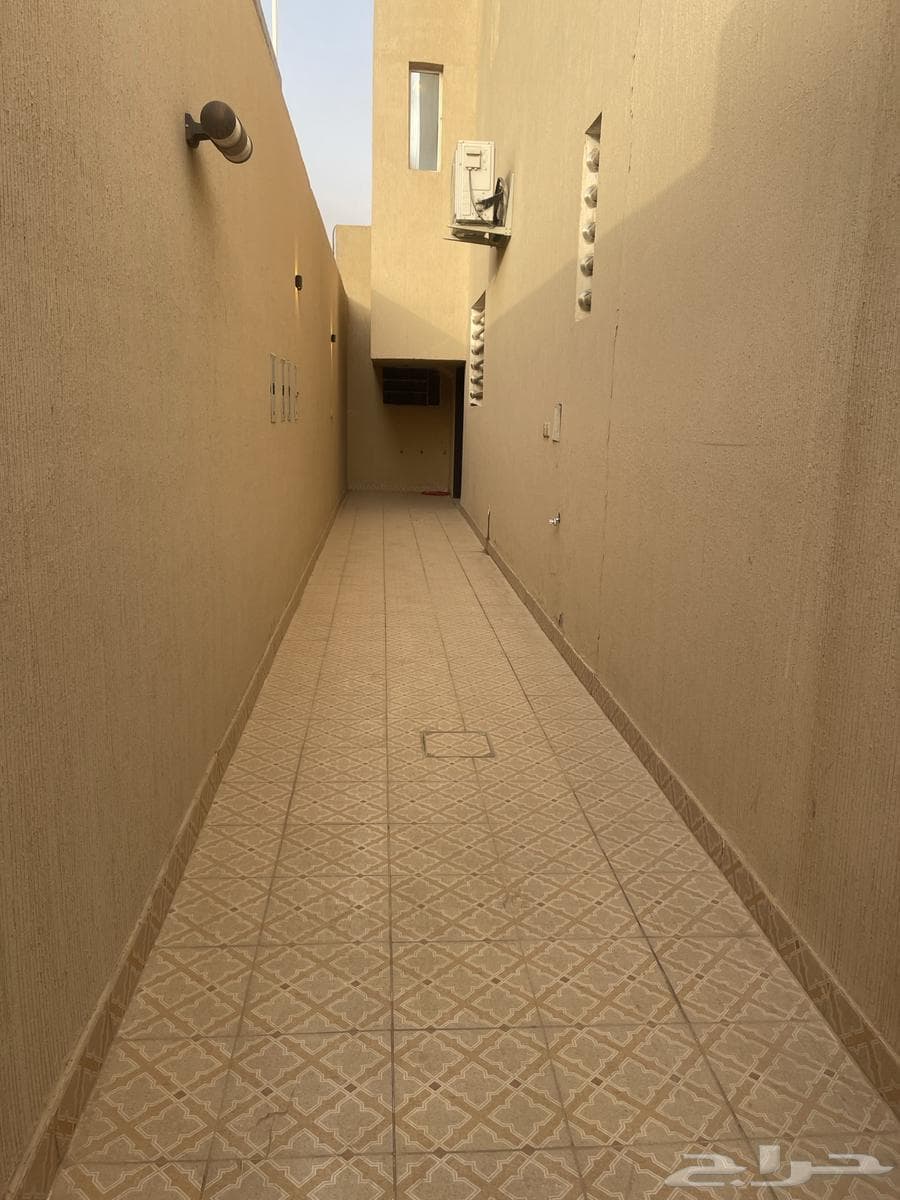 فيلا 4 غرف في القيروان 2