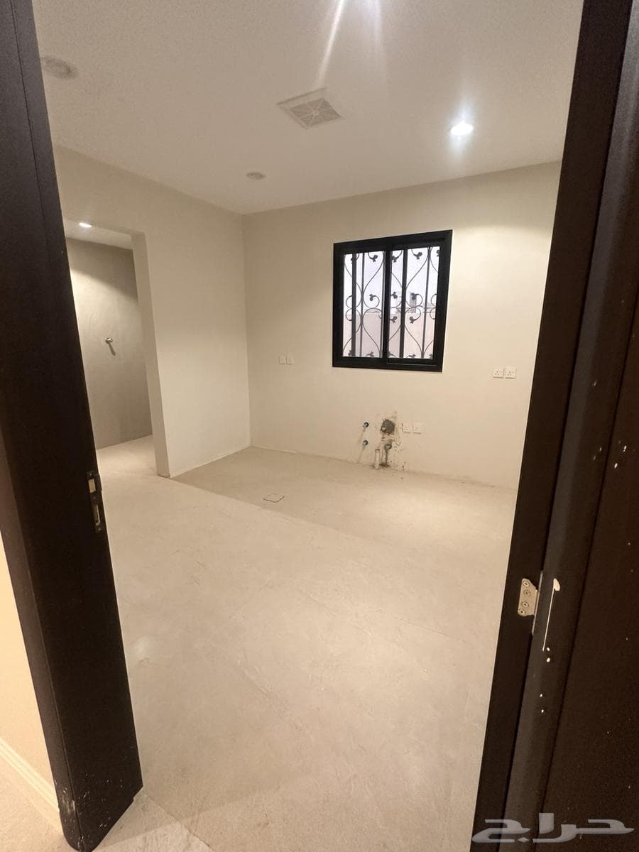 شقة 4 غرف في المهدية 4