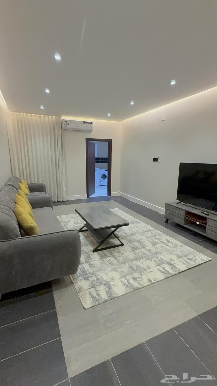 شقة 1 غرف في النخيل 2