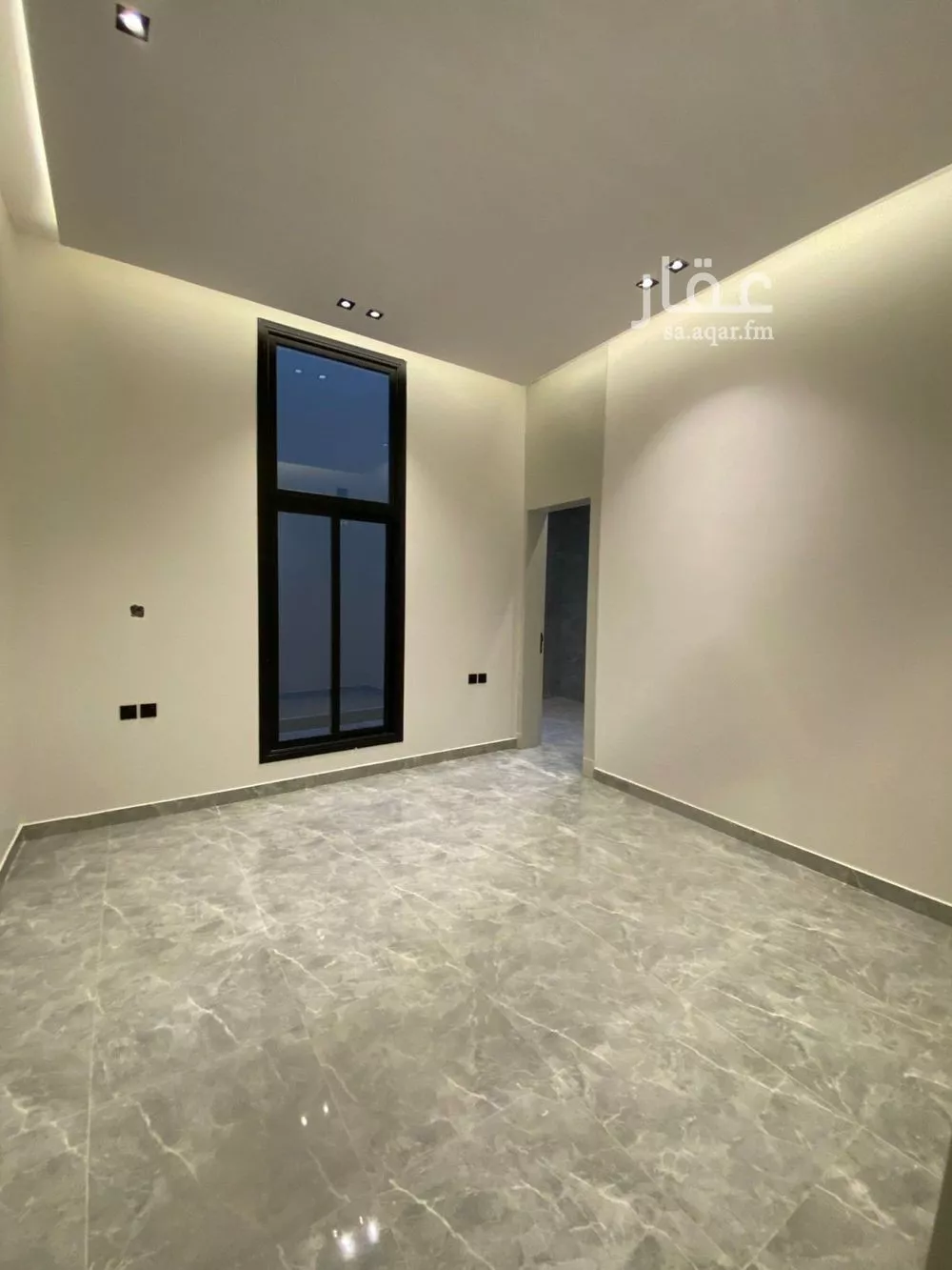 فيلا 6 غرف في الملك فيصل 15