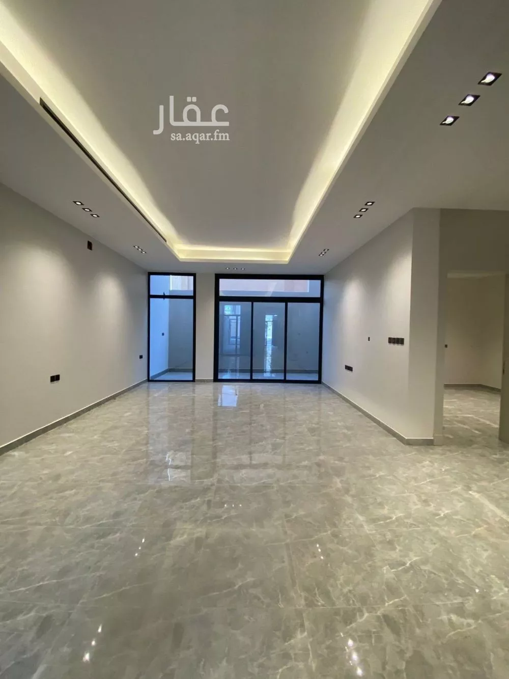 فيلا 6 غرف في الملك فيصل 22