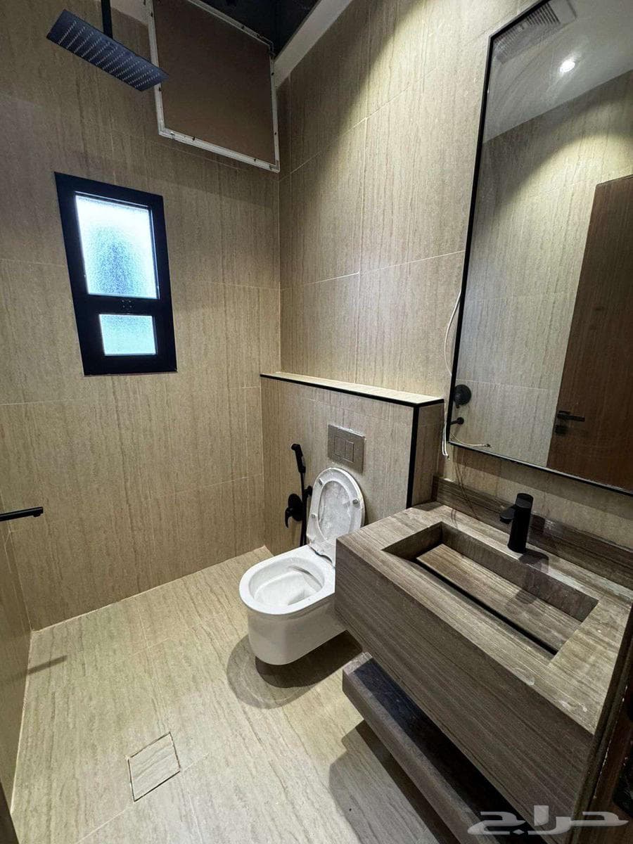 شقة 3 غرف في الرمال 4