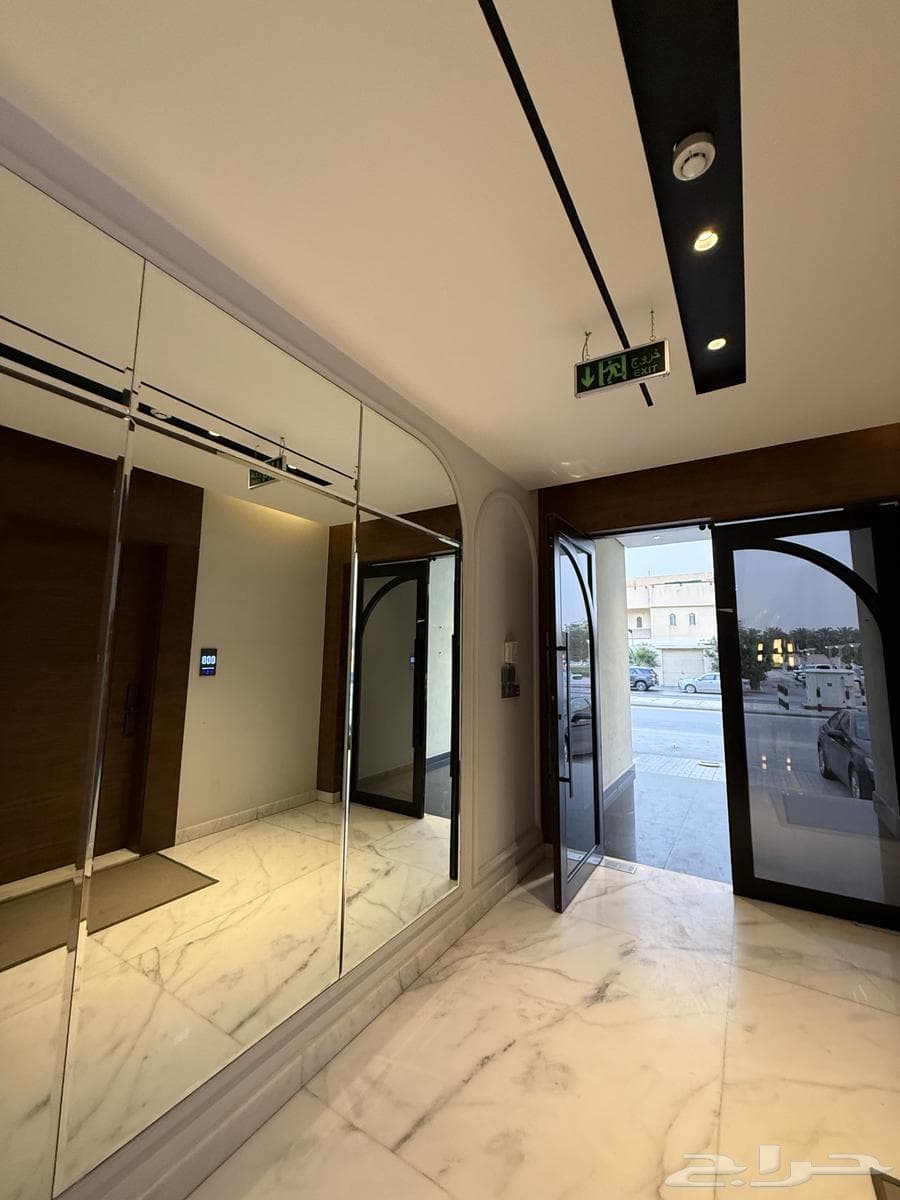 3 bedroom apartment in Al Malqa 3