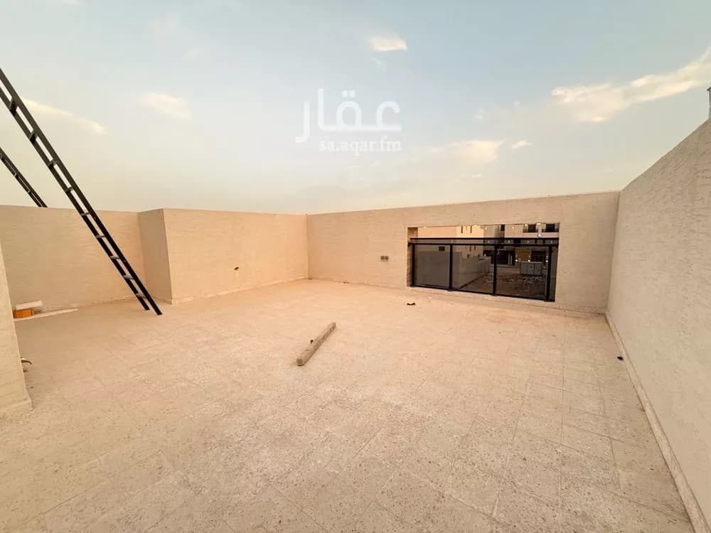 5 bedroom villa in Al Rimal 12