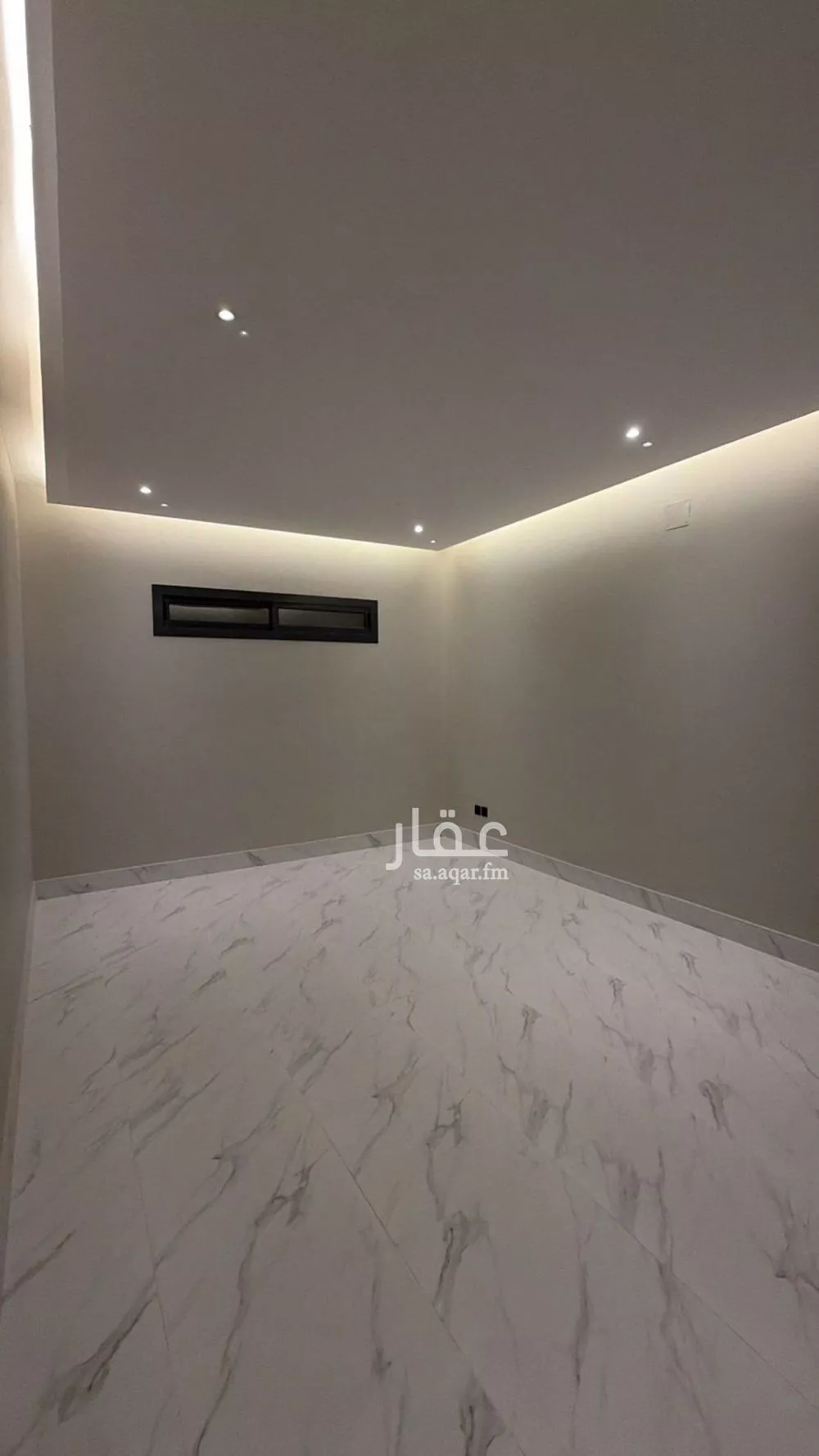 5 bedroom floor in Al Aridh 1