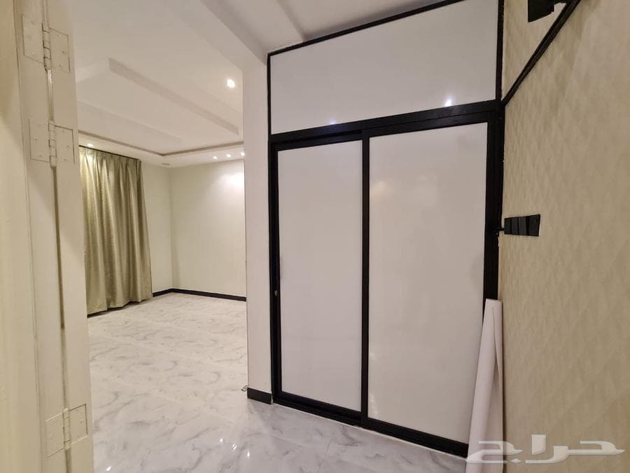 فيلا 7 غرف في المونسية 4