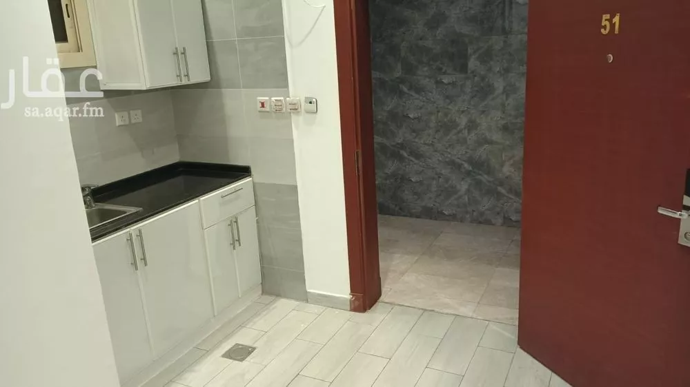 شقة 1 غرف في مريخ 3