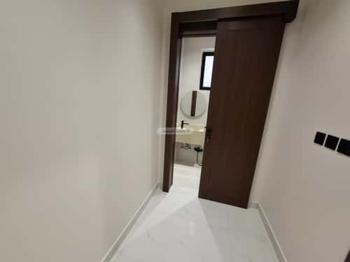 5 bedroom floor in Al Janadriyah 4