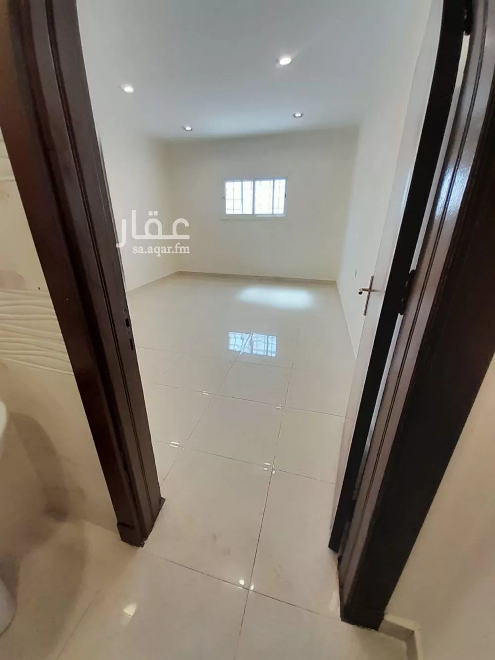 دور 4 غرف في ام الحمام الغربي 1