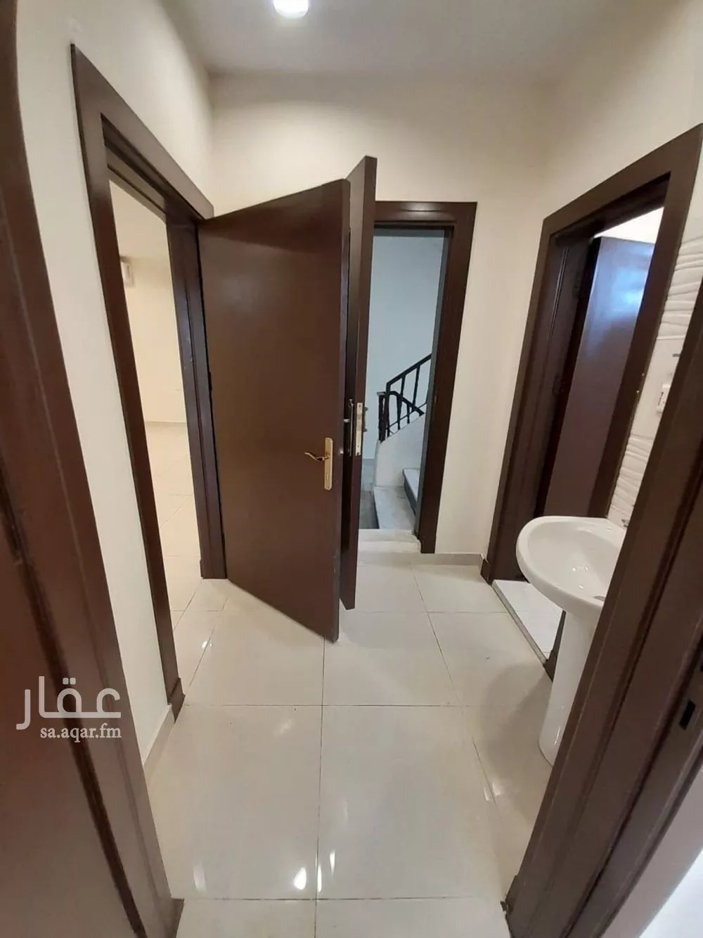 دور 4 غرف في ام الحمام الغربي 11