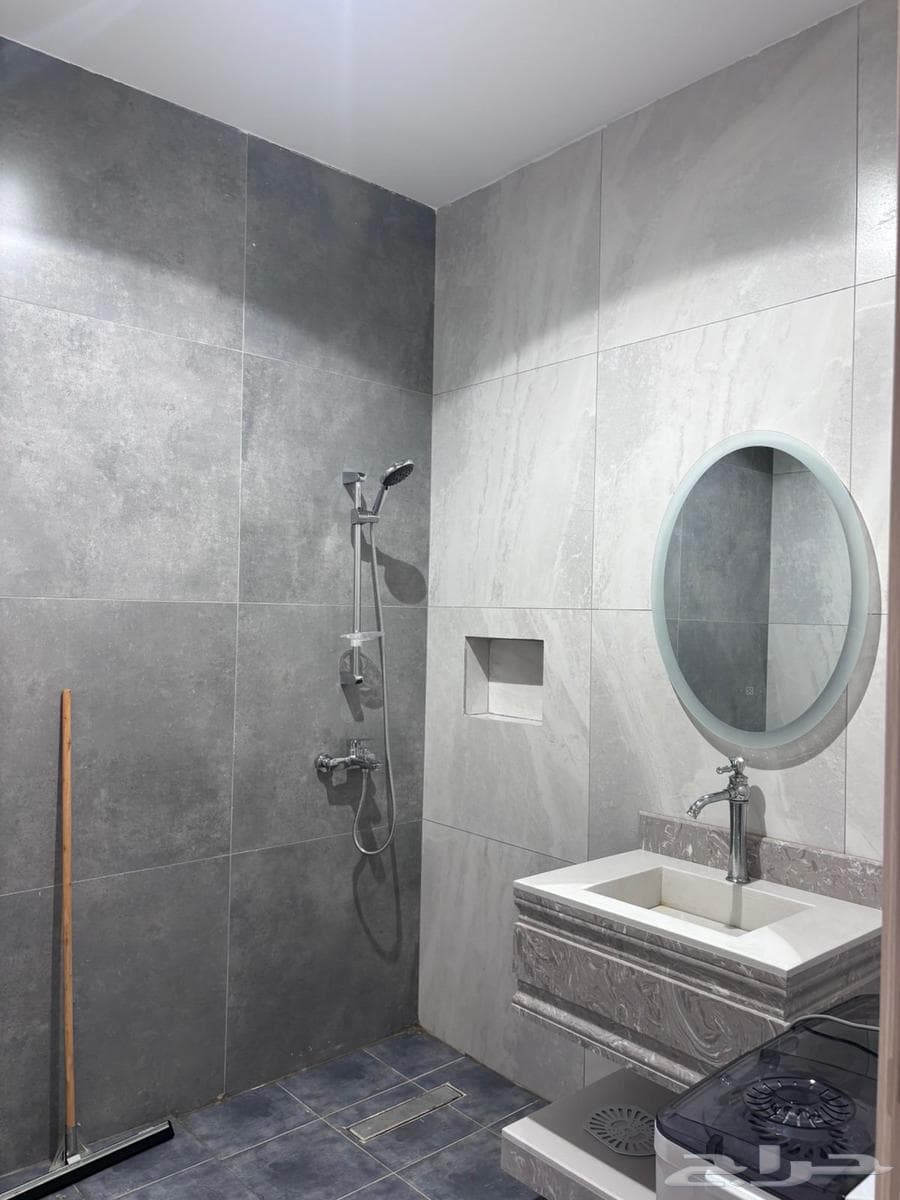 شقة 2 غرف في المرجان 4