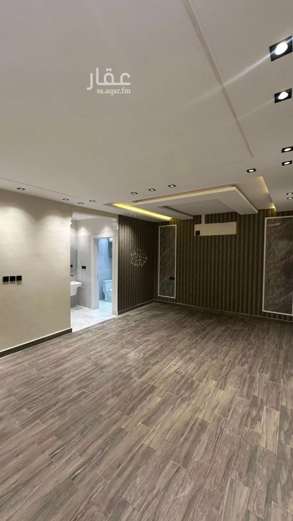 فيلا 5 غرف في النظيم 3