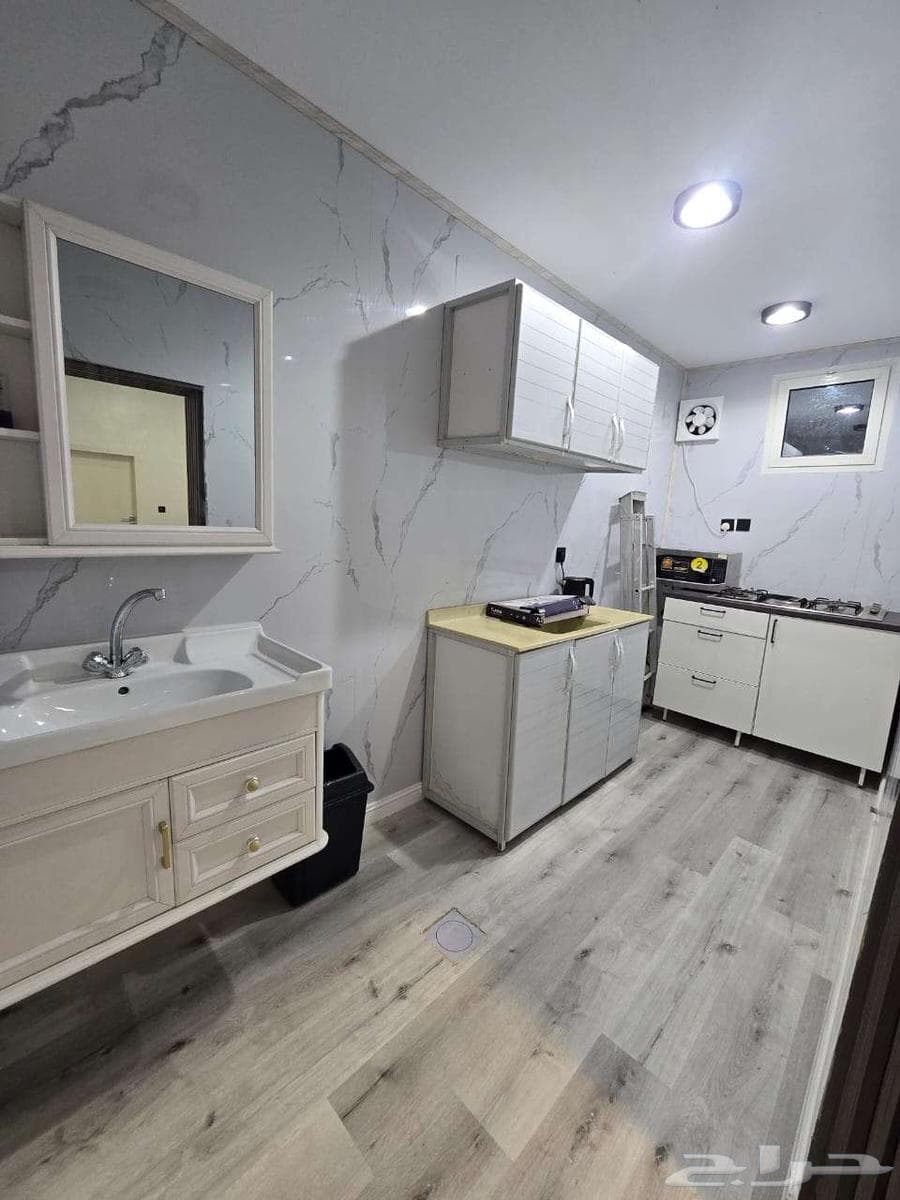 شقة 1 غرف في الكوثر 2