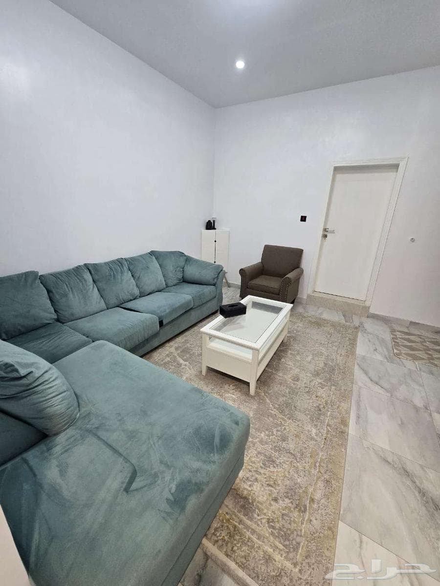شقة 1 غرف في الكوثر 3